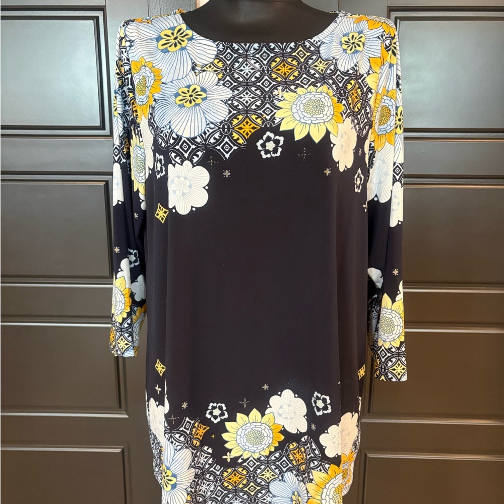 JM Collection Navy, Yellow & White Blouse